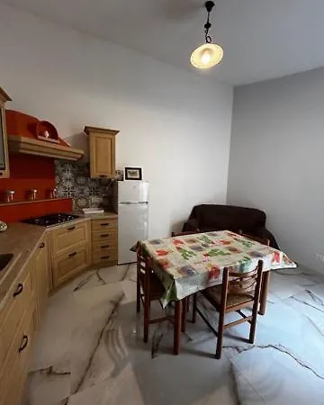 House Tea Apartament Syrakuzy